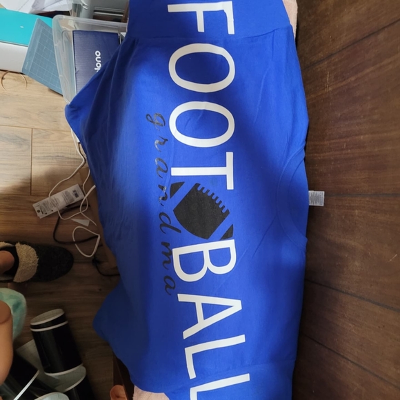 Customizable tshirts - Picture 1 of 9